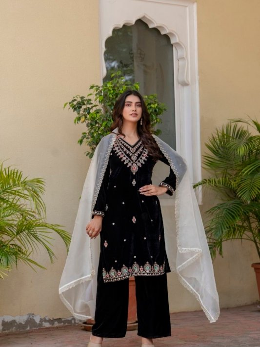 Divena Floral Embroidered Regular Zardozi Velvet Kurta with Trousers & Dupatta